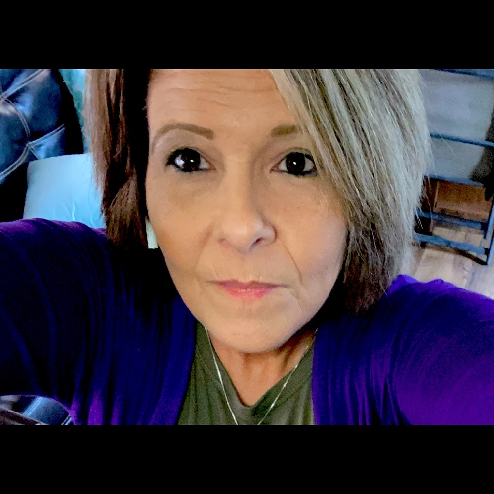 Meet your Posher, Tracy